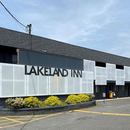 Lakeland Inn - Bohemia Bagian luar foto
